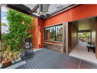 Photo #3: 248151362 Listing 