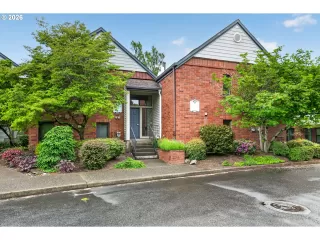 Photo #1: 248197862 Listing 