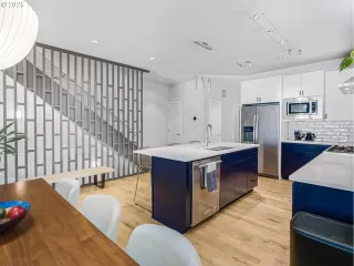 More Details about MLS # 248337781 : 5241 NE 15TH AVE