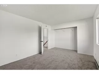 Photo #3: 248435255 Listing 