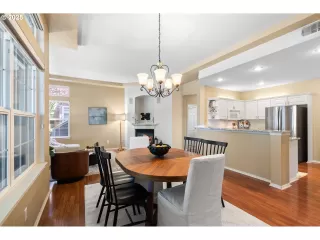 Photo #4: 249395500 Listing 