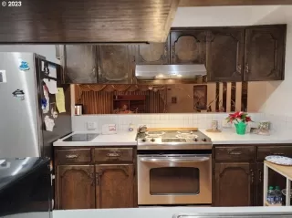 Photo #4: 250051025 Listing 