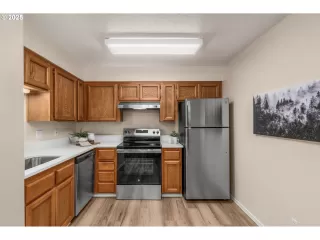 Photo #6: 250499560 Listing