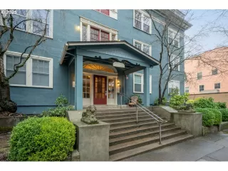 Photo #1: 250891043 Listing