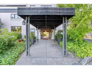 Photo #1: 250896715 Listing 