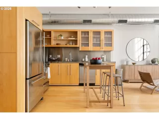 Photo #6: 251425025 Listing