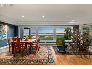 Photo #3: 253828695 Listing 