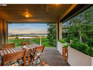 Photo #5: 253828695 Listing 