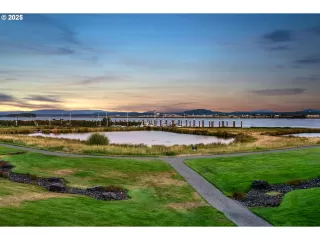 Photo #6: 253828695 Listing 