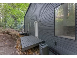 Photo #4: 254213824 Listing 