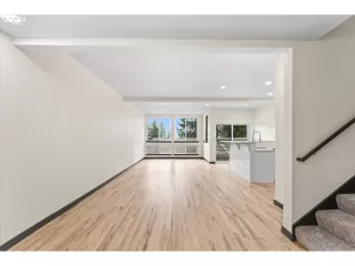 Photo #6: 254213824 Listing 