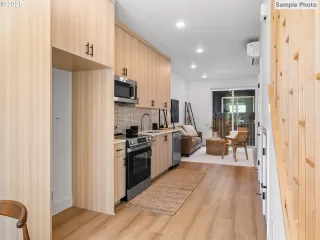 Photo #1: 254471672 Listing 