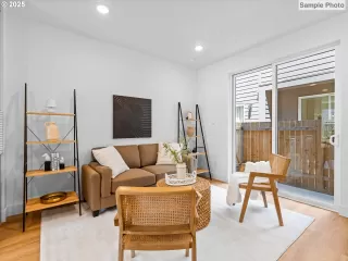 Photo #6: 254471672 Listing 