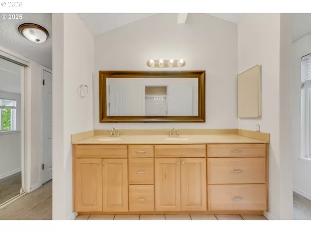 MLS: 254805116 Condo For Sale