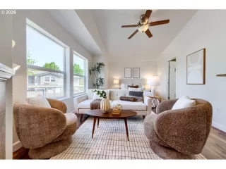 Photo #2: 255505203 Listing 