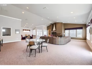 Photo #3: 255505203 Listing 