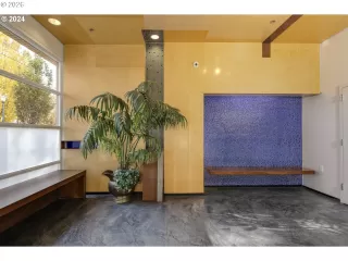 Photo #3: 256506956 Listing 