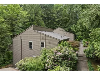 Photo #6: 256600807 Listing 