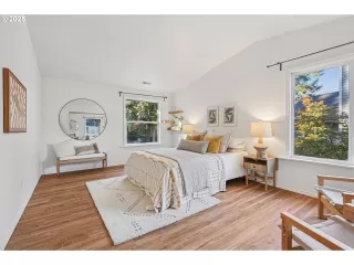 Photo #2: 258532895 Listing 