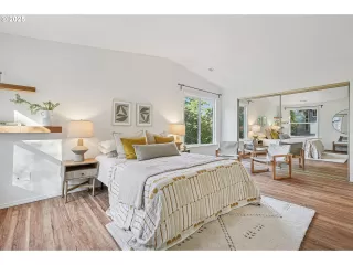 Photo #5: 258532895 Listing 