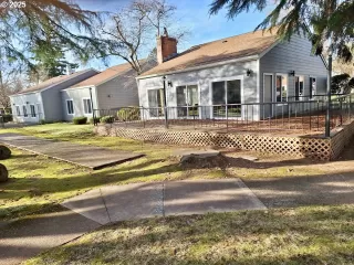 Photo #4: 259467882 Listing 