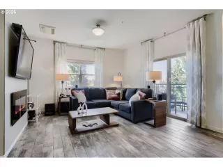 Photo #4: 260164520 Listing 