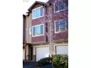 More Details about MLS # 260784825 : 352 NE EDGEWAY DR