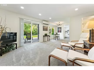 Photo #5: 261186271 Listing 