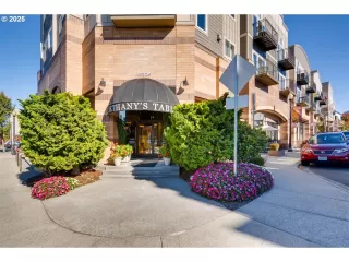 Photo #6: 263342423 Listing