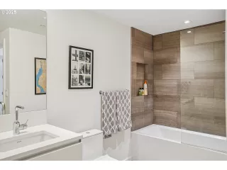 Photo #1: 263439122 Listing 