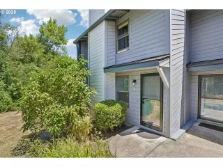 Click for more information on MLS # 264219373 : 7915 SW FANNO CREEK DR 1 More Details about MLS # 264219373 : 7915 SW FANNO CREEK DR 1