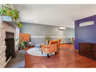 Photo #1: 264219373 Listing 