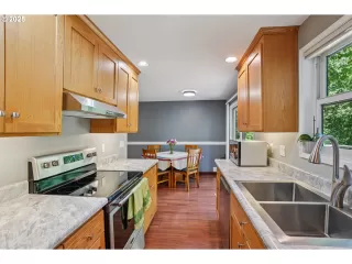 Photo #5: 264219373 Listing 