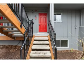 Photo #4: 264306909 Listing 