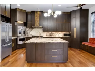 Photo #3: 264422959 Listing