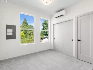 Photo #3: 264653922 Listing 