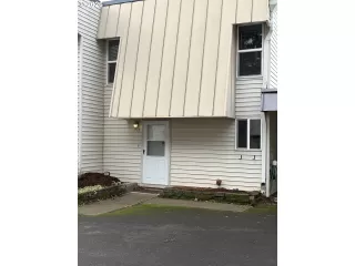 More Details about MLS # 265305228 : 732 SE RENE AVE