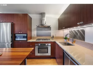 Photo #3: 265311216 Listing 