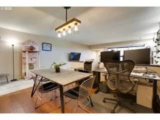 Photo #6: 265661661 Listing