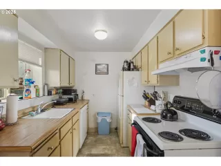 Photo #5: 266544627 Listing 