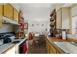 Photo #6: 266544627 Listing 