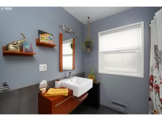 Photo #4: 266718716 Listing 