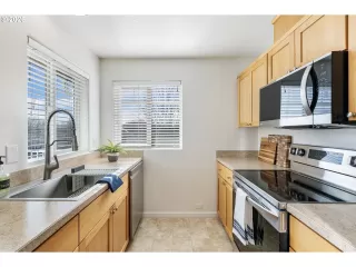 Photo #5: 267829892 Listing 