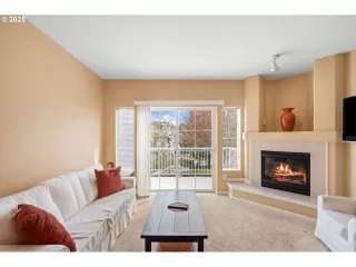 Photo #4: 267938970 Listing 