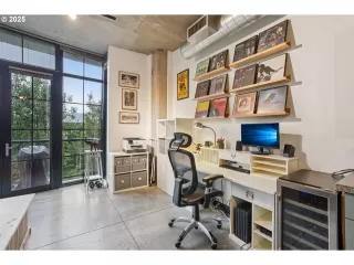 Photo #3: 267962987 Listing 