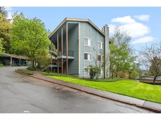 Photo #2: 268798456 Listing 