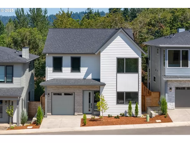 MLS: 270092511 Condo For Sale