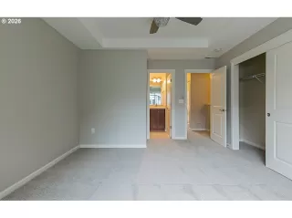 Photo #3: 270980342 Listing 