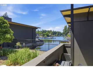 Photo #5: 271370137 Listing 