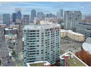 Photo #1: 271597827 Listing 